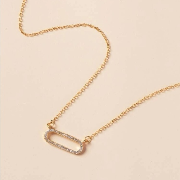 Rhinestone Pendant Necklace - Picture 4 of 11